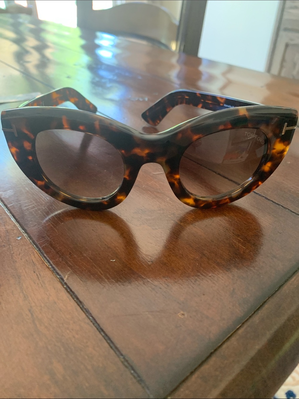 Tom Ford sunglasses Case tortoise color